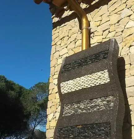 Dom wakacyjny Les Les Mayombes *