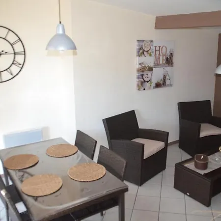 Les Les Mayombes * Roquebrune-sur Argens