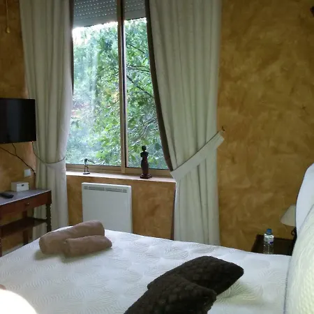 Дом отдыха Les Les Mayombes Рокбрюн-сюр-Аржан