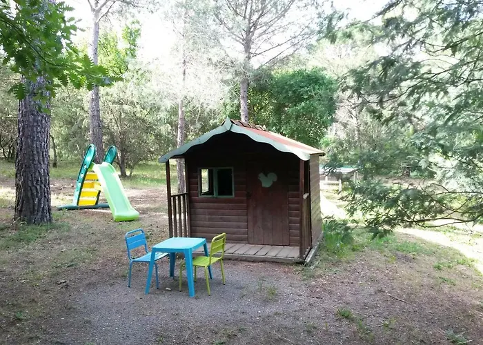 Les Les Mayombes Ferienhaus