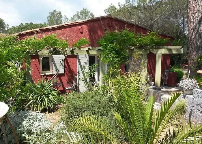 Les Les Mayombes Roquebrune-sur Argens